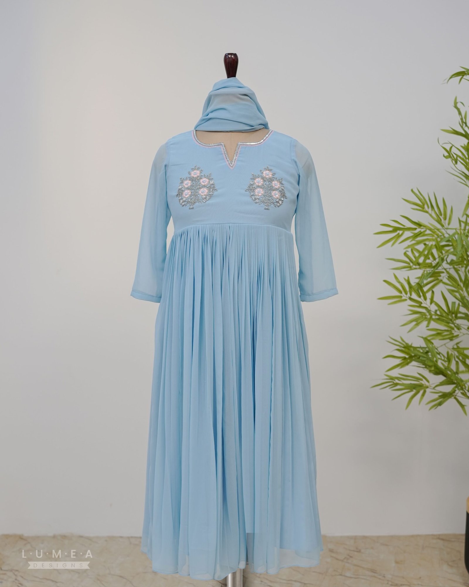Handworked Pleated Kurta with Dupatta